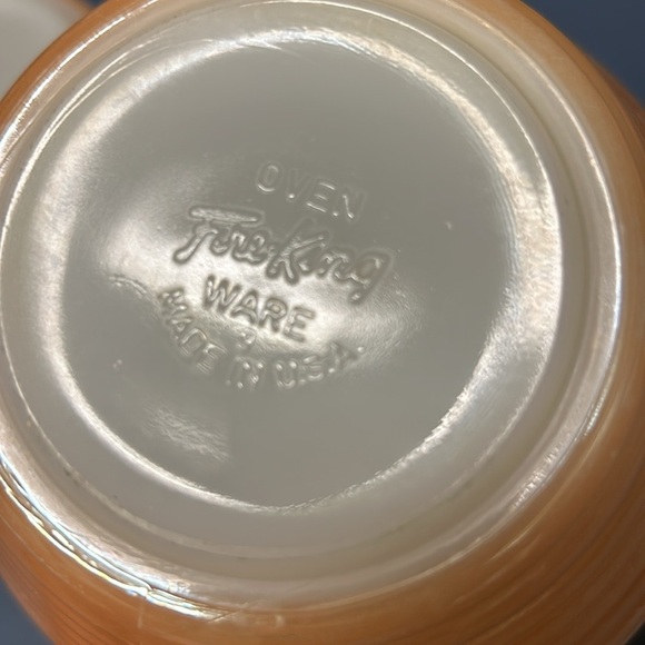 Vintage Fire King Luster Bowl With Handle Peach Iridescent Beehive Ovenware Soup - Picture 4 of 7